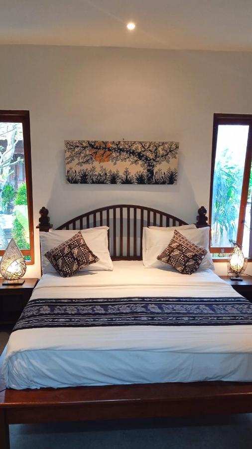 Regina Guest House Ubud Esterno foto